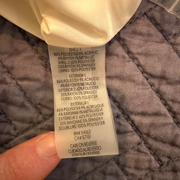 Calvin Klein Ivory Metallic Tweed -like Jacket and Skirt Suit, Size 16 - Picture 5 of 9